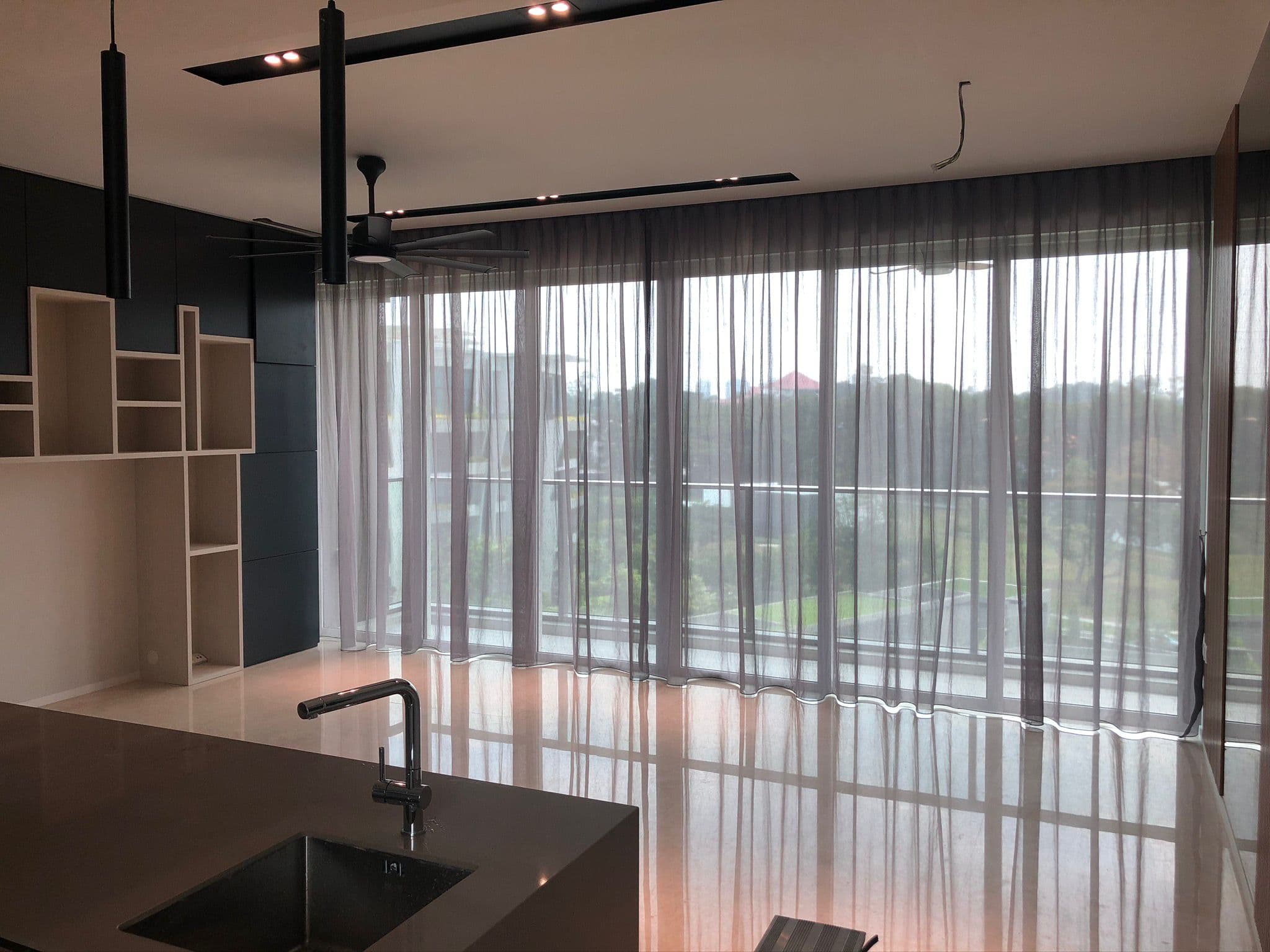 Day curtain - sheer layer for soft light