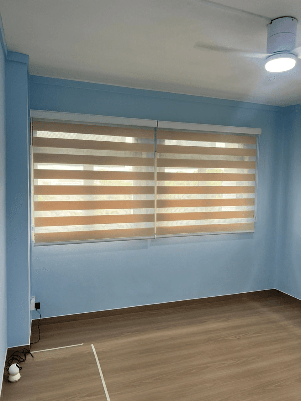 Korean blinds installation in a Yung An Road HDB flat