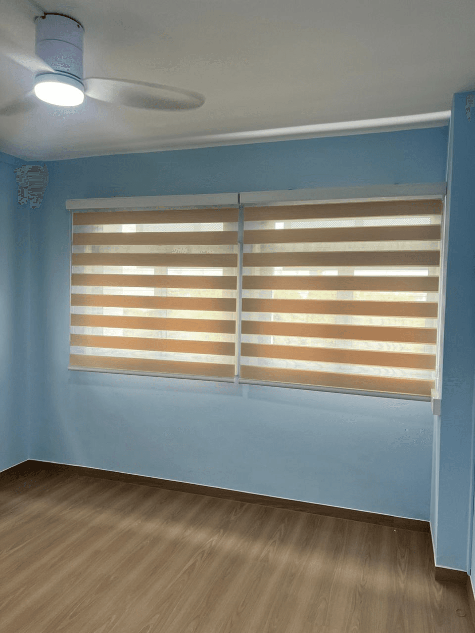 Korean blinds installation in a Yung An Road HDB flat