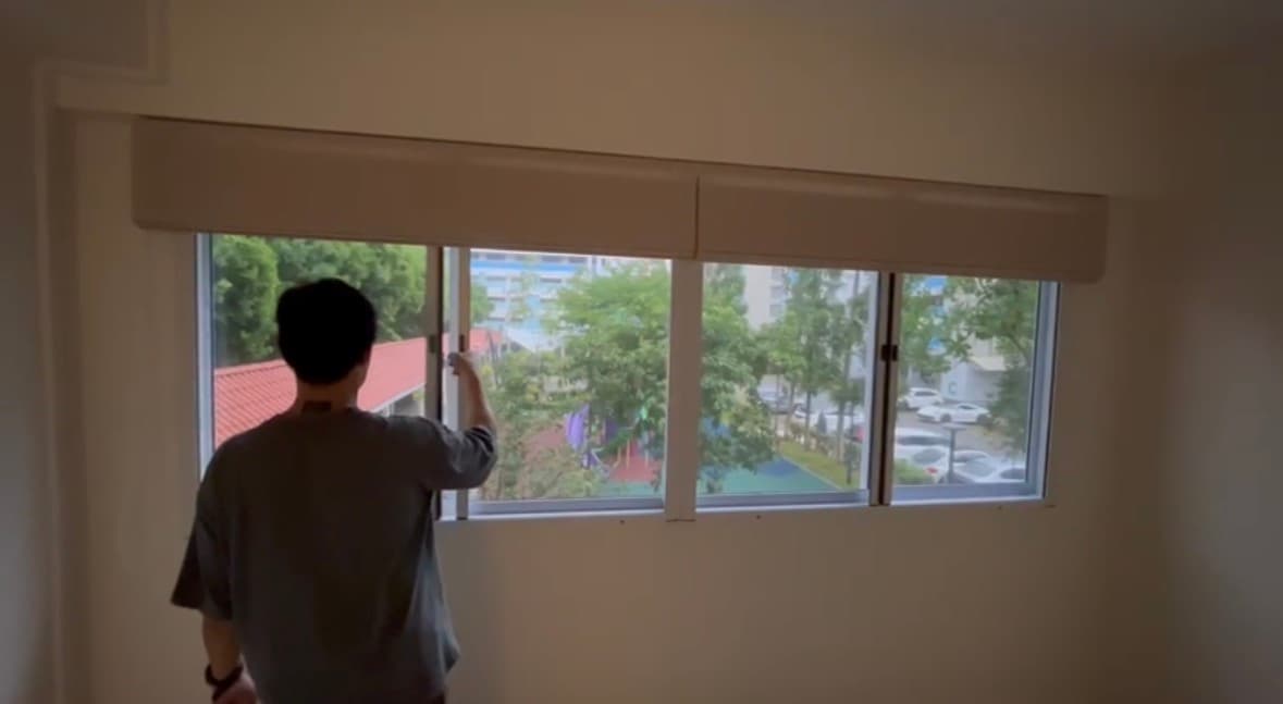 Retractable window mesh Singapore